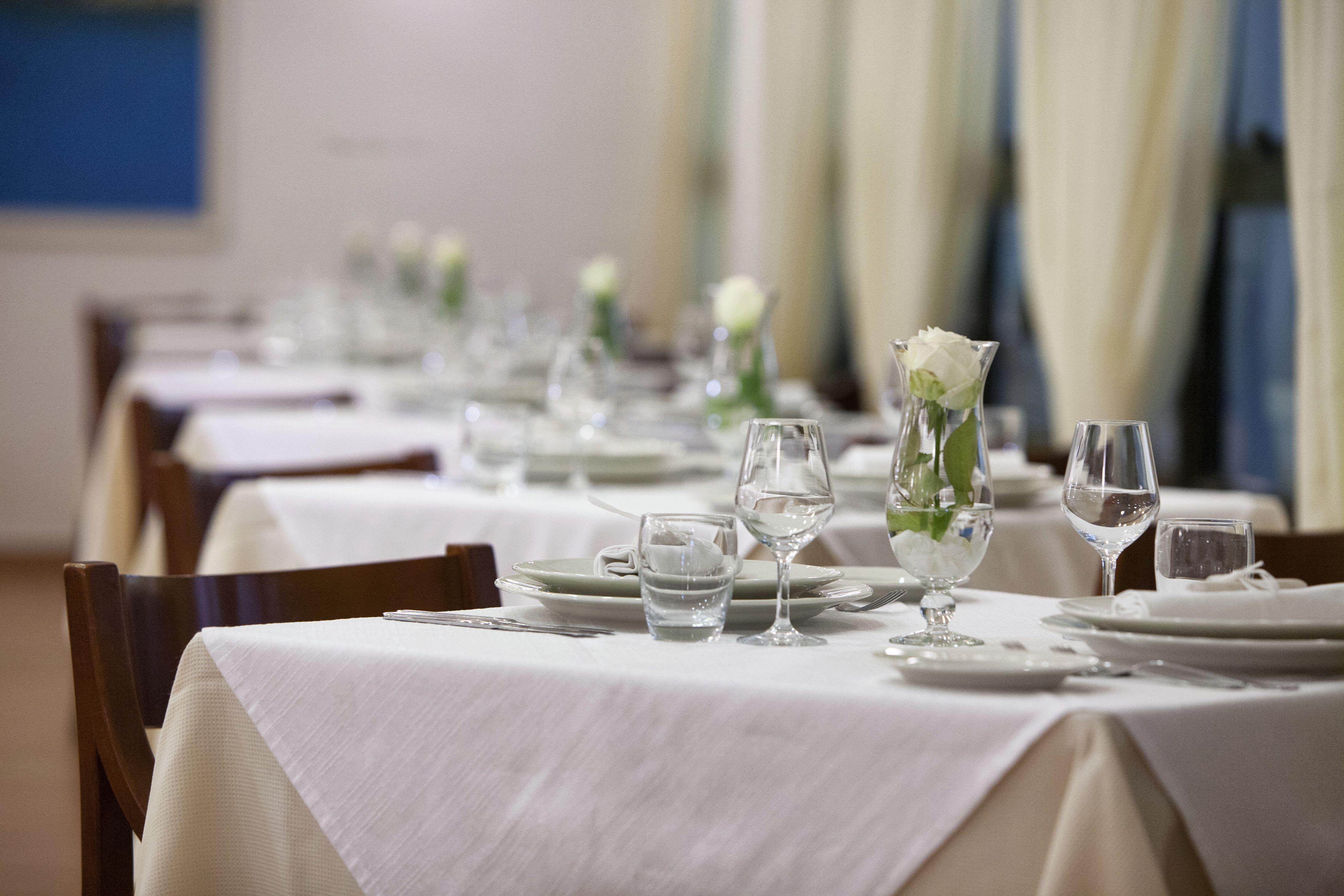 Panorama Palace Hotel Мета Екстериор снимка