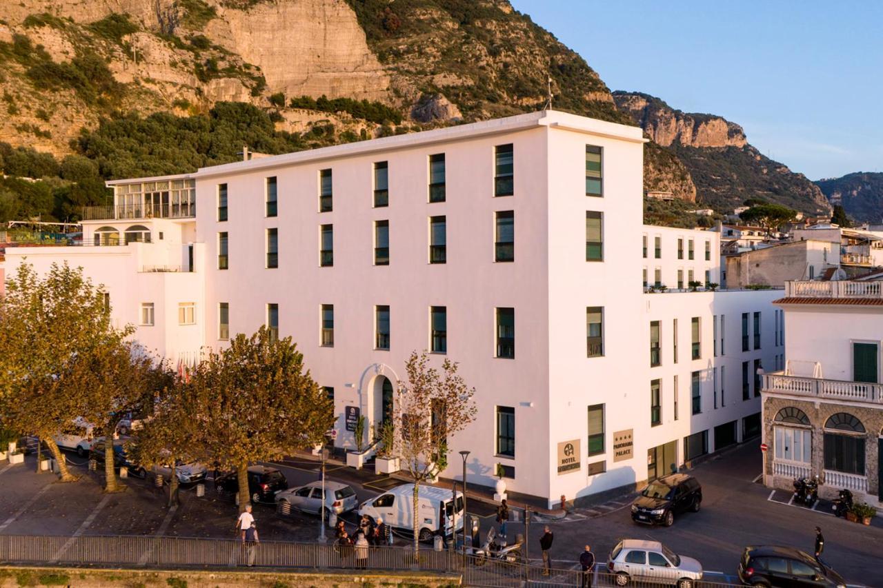 Panorama Palace Hotel Мета Екстериор снимка